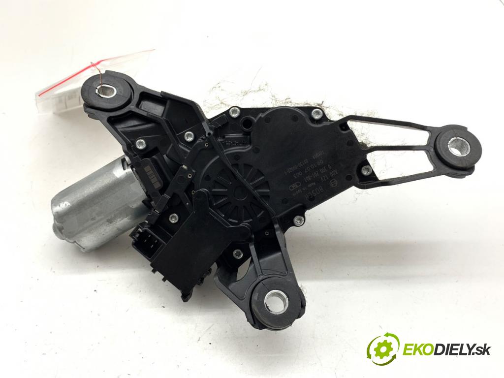 TOYOTA YARIS II liftback 2009 74 kW 1.33 VVT-i (NSP90_) 1329 Motor stieračov zad 85130-0D020-F