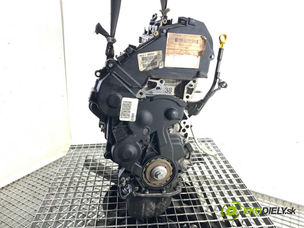 VOLVO V40 liftback 2014 84 kW D2 1560 Motor D4162T (Motor)
