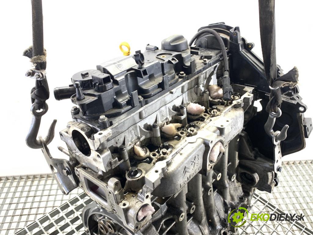 VOLVO V40 liftback 2014 84 kW D2 1560 Motor D4162T (Motor)