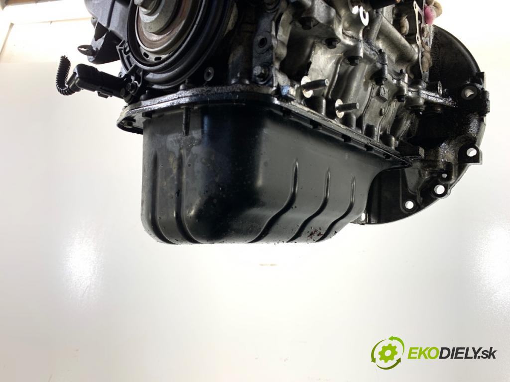 VOLVO V40 liftback 2014 84 kW D2 1560 Motor D4162T (Motor)