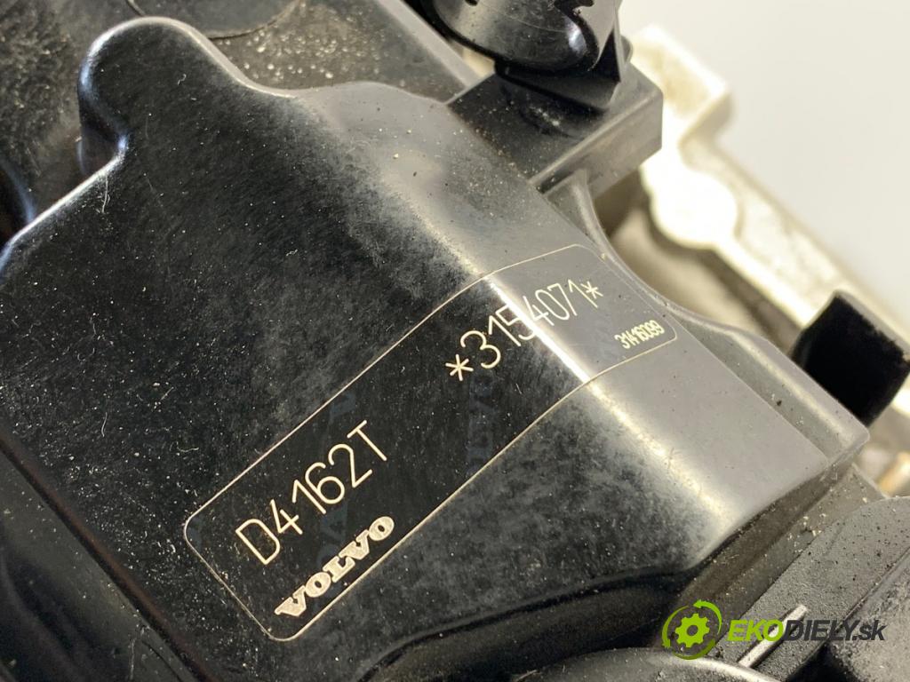 VOLVO V40 liftback 2014 84 kW D2 1560 Motor D4162T (Motor)