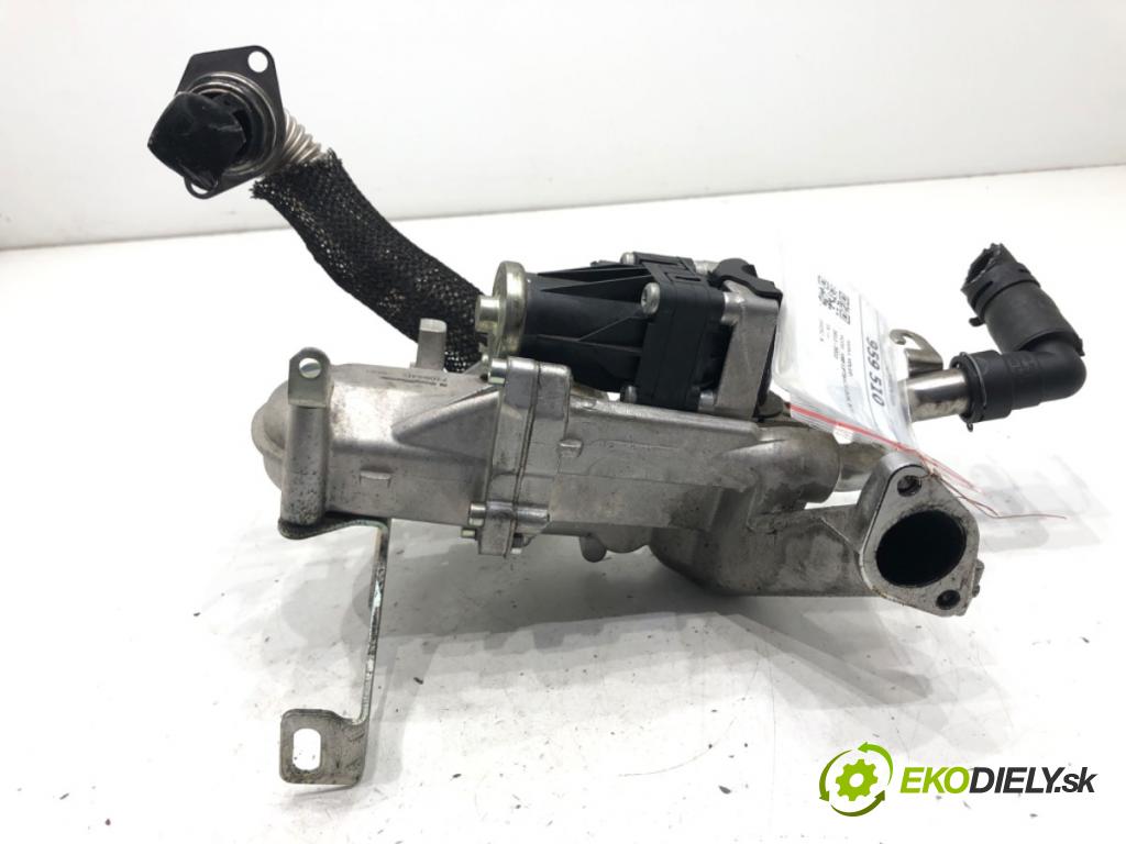VOLVO V40 liftback 2014 84 kW D2 1560 Chladič EGR 710944D