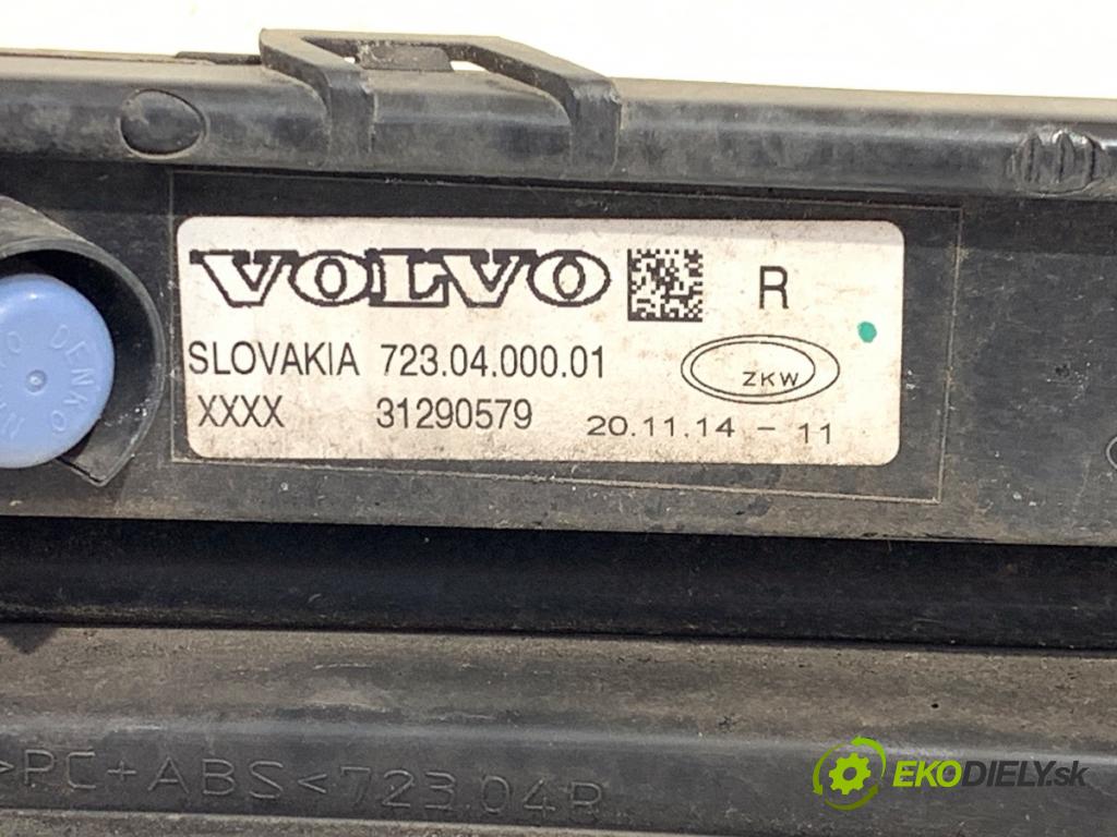 VOLVO V40 liftback 2014 84 kW D2 1560 světlo DRL: pravý přední část 31290579