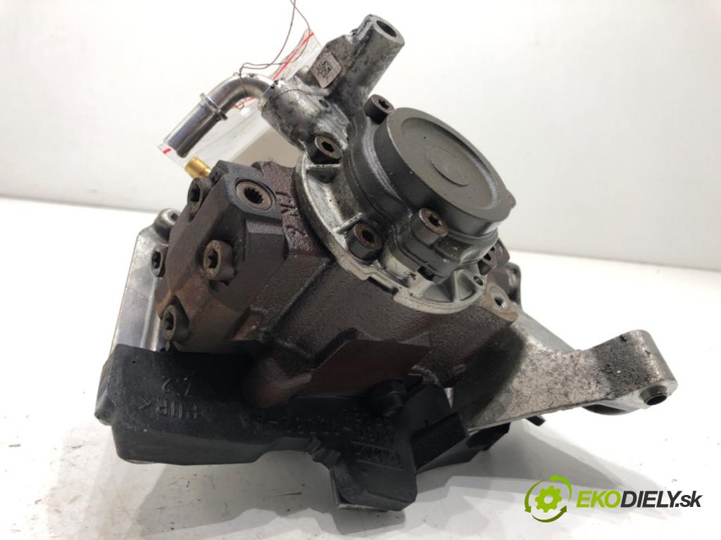 VOLVO V40 liftback 2014 84 kW D2 1560 pumpa vstřikovací 9684778280 (Vstřikovací čerpadlo)