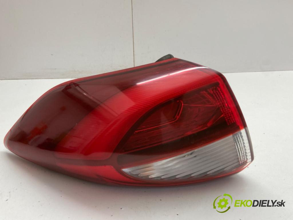 HYUNDAI TUCSON SUV 2015 100 kW 2.0 CRDi 1995 Svetlo ľavy zad 