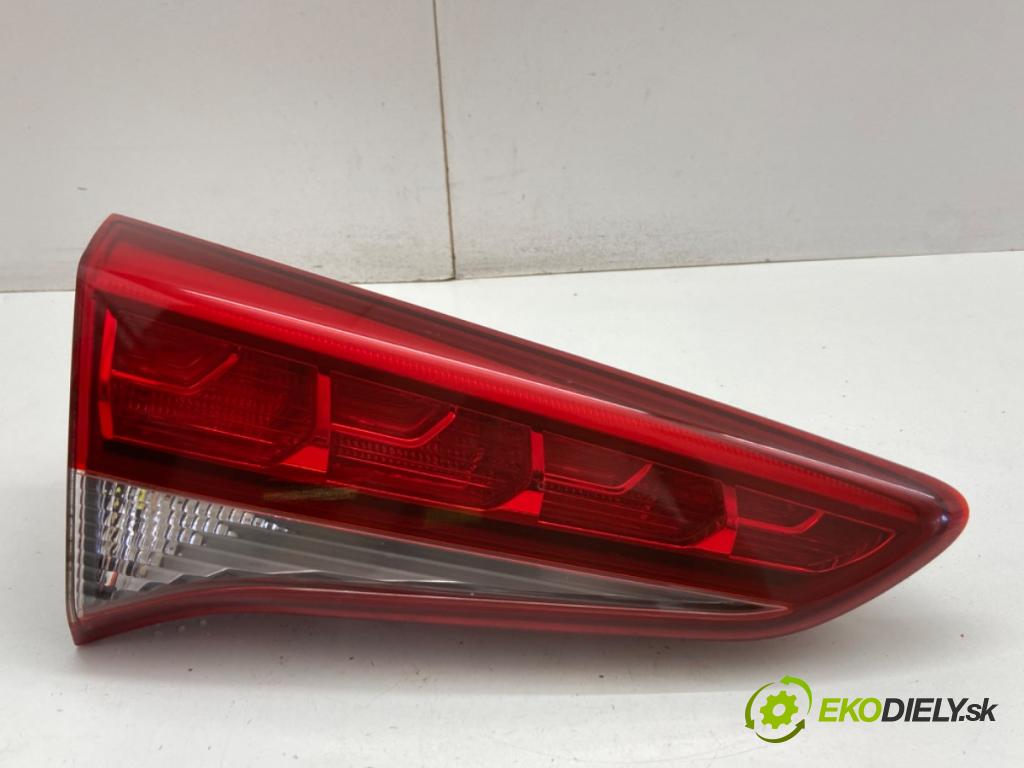 HYUNDAI TUCSON SUV 2015 100 kW 2.0 CRDi 1995 Svetlo ľavy zad vnútorná 