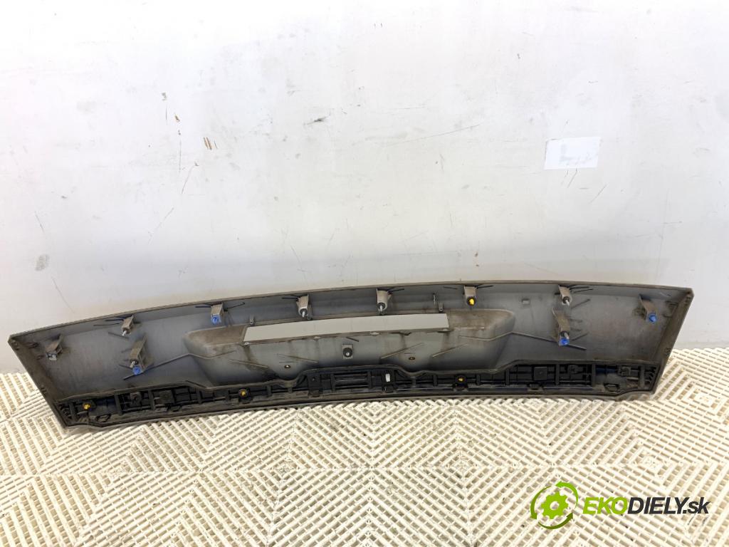 HYUNDAI TUCSON SUV 2015 100 kW 2.0 CRDi 1995 Zadné čelo dverí zad
