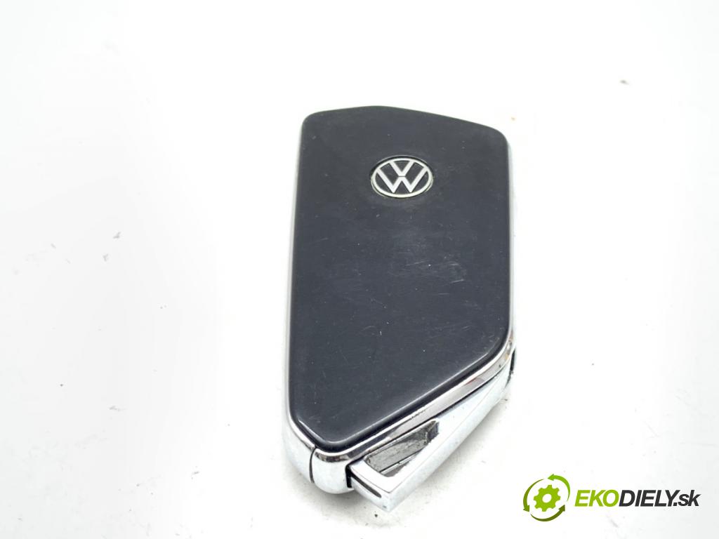 VW GOLF VIII Kombi 2022 110 kW 2.0 TDI 1968 klíč 