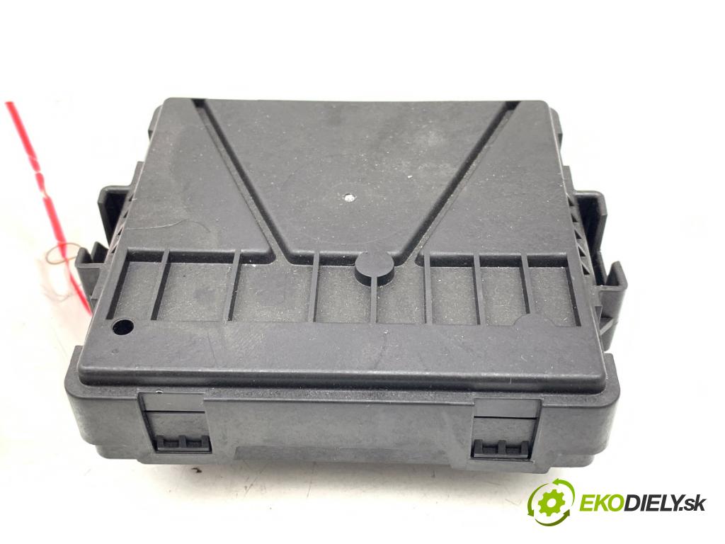 VW GOLF VIII Kombi 2022 110 kW 2.0 TDI 1968 Modul GATEWAY 5WA907530L