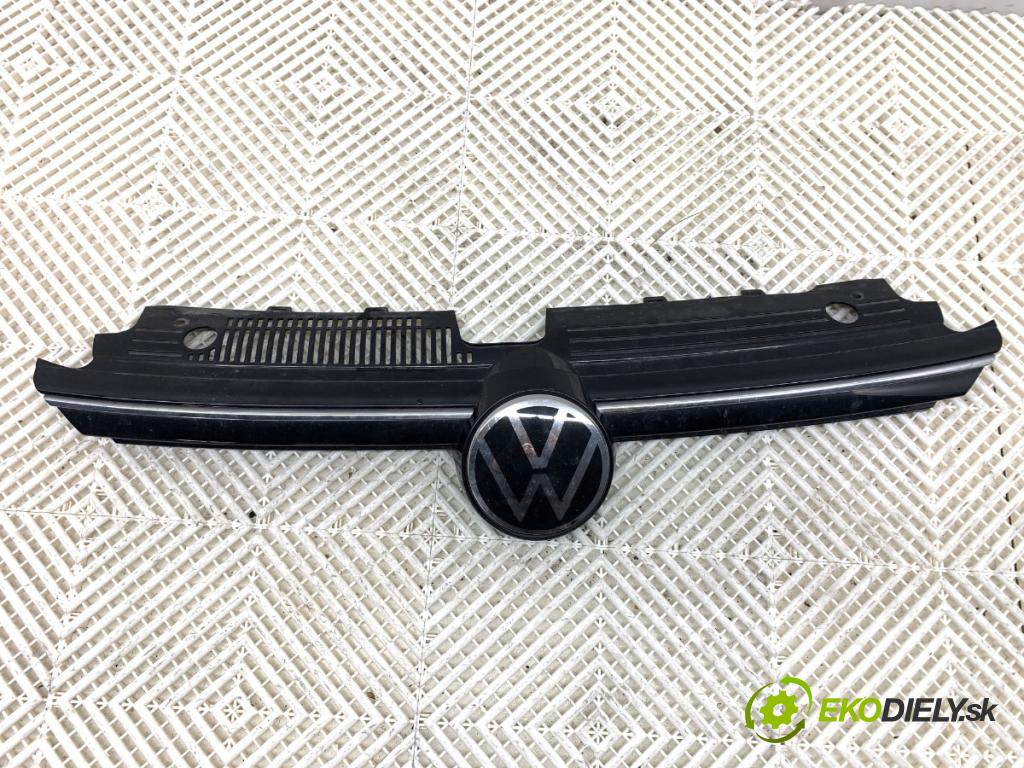 VW GOLF VIII Kombi 2022 110 kW 2.0 TDI 1968 mřížka maska  (Přední mřížka (maska chladiče))