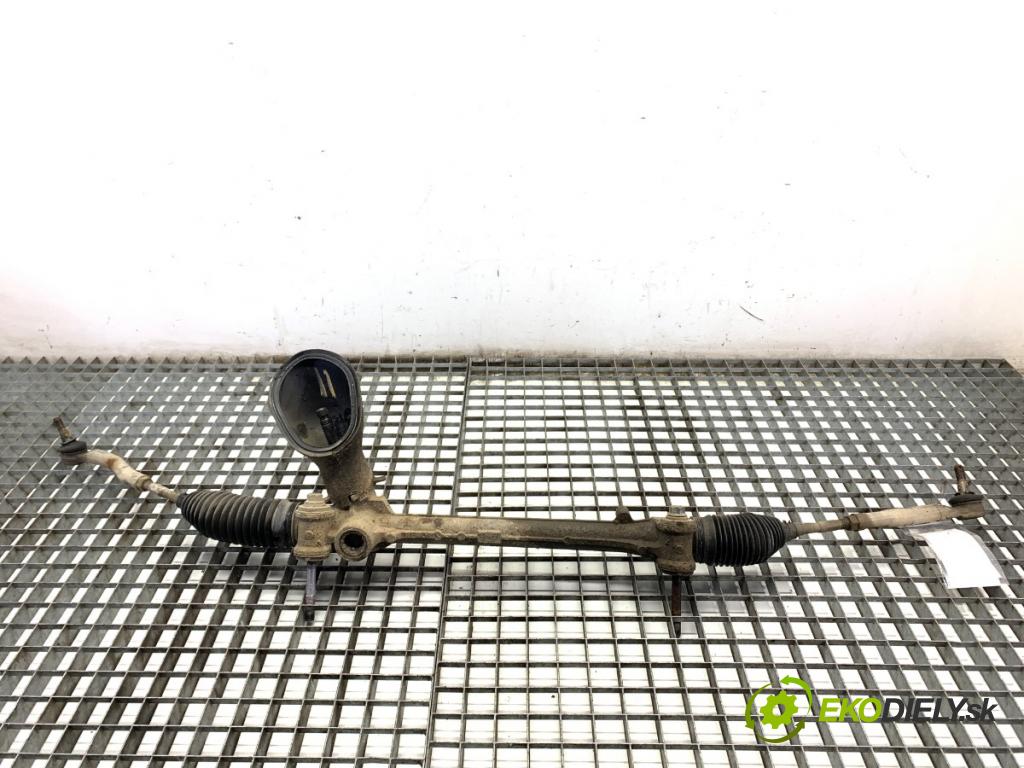 TOYOTA YARIS II liftback 2009 74 kW 1.33 VVT-i (NSP90_) 1329 řízení volantu řízení 