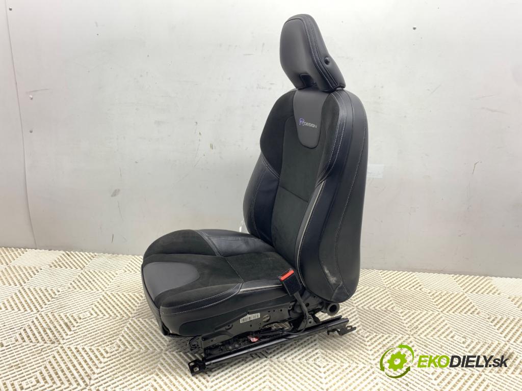 VOLVO V40 liftback 2014 110 kW D3 1984 sedadlo pravý přední část