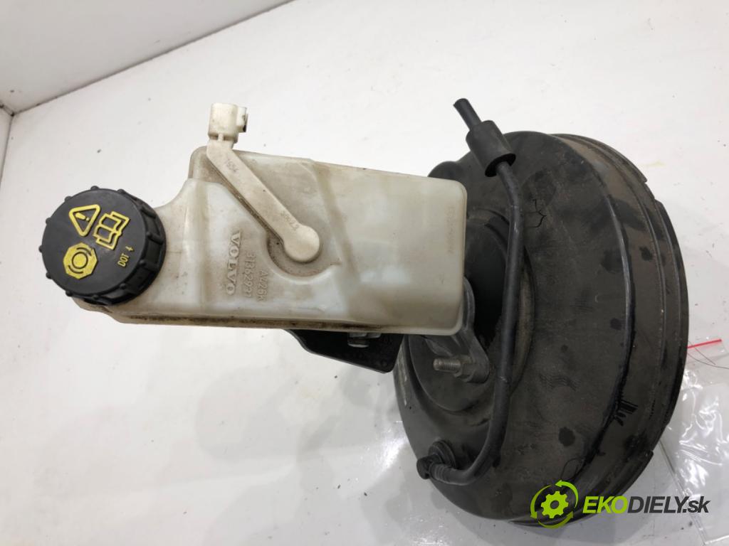 VOLVO V40 liftback 2014 84 kW D2 1560 Posilovač bŕzd P31362927