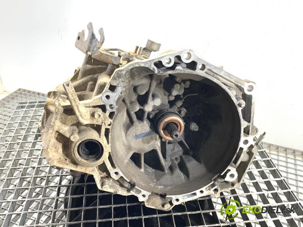 TOYOTA YARIS II liftback 2009 74 kW 1.33 VVT-i (NSP90_) 1329 Prevodovka 33111-05040 (Prevodovka)