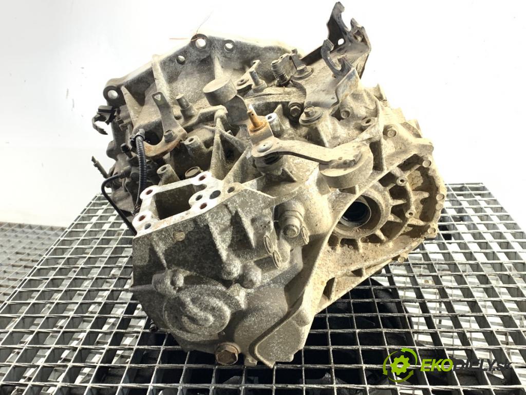 TOYOTA YARIS II liftback 2009 74 kW 1.33 VVT-i (NSP90_) 1329 Prevodovka 33111-05040 (Prevodovka)