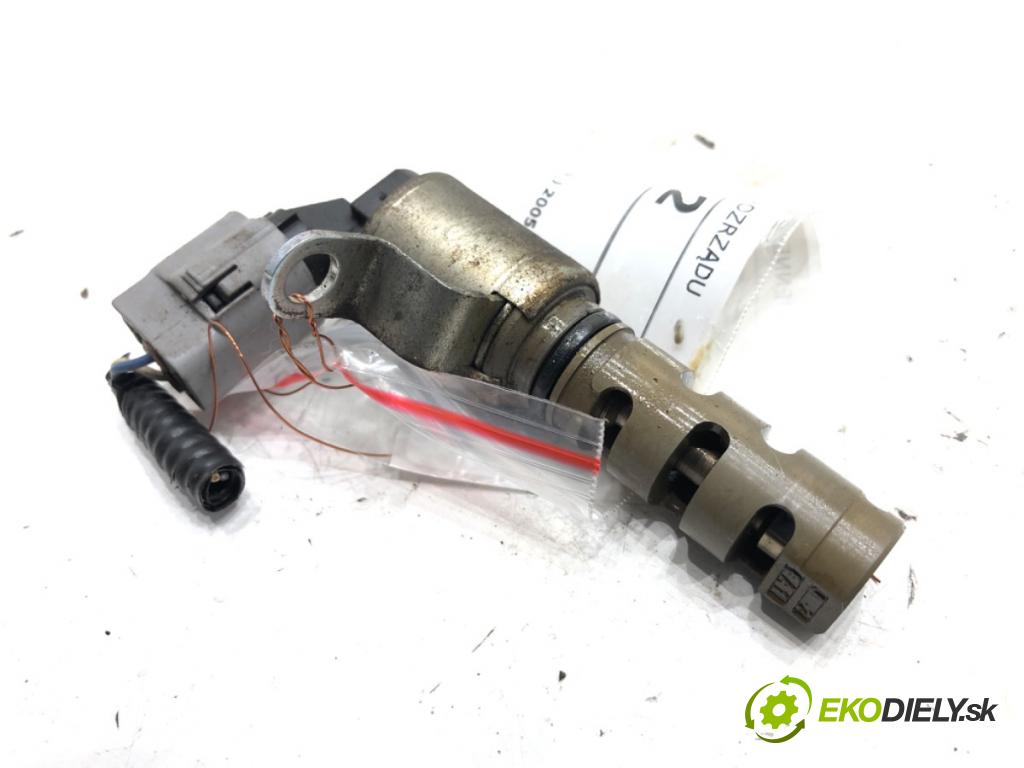TOYOTA YARIS II liftback 2009 74 kW 1.33 VVT-i (NSP90_) 1329 Snímač variabilný fázy 347020-5220 (Snímač)