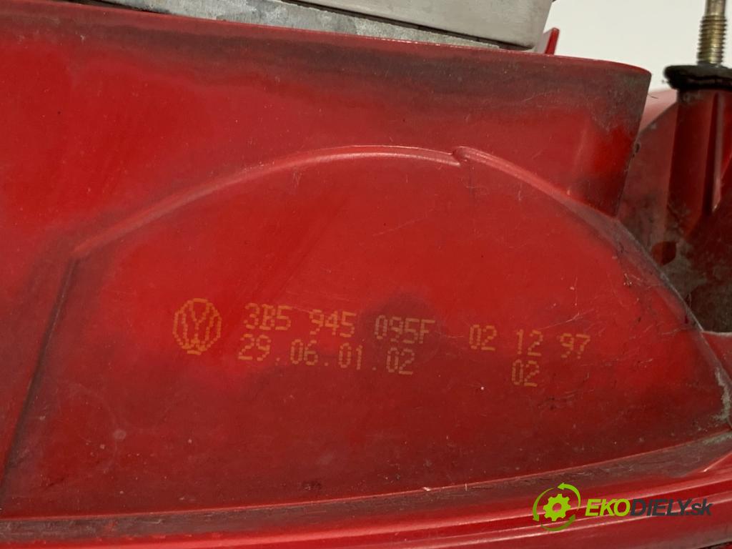 VW PASSAT B5 sedan 1998 81 kW 1.9 TDI 1896 Svetlo ľavy zad 3B5945095F