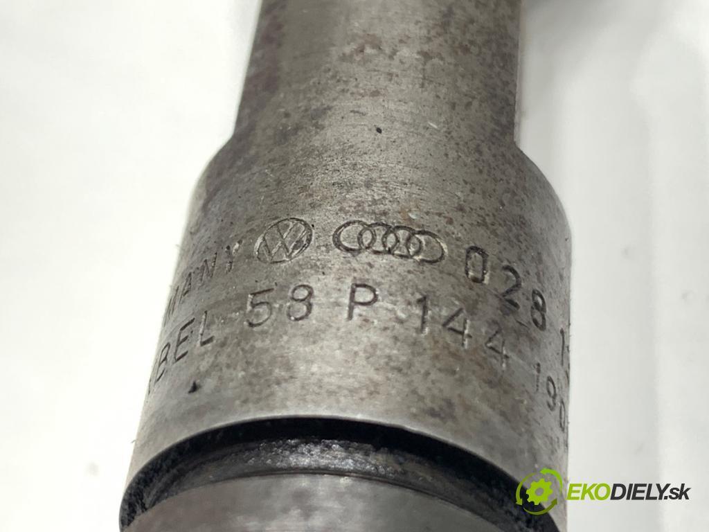 VW PASSAT B5 sedan 1998 81 kW 1.9 TDI 1896 vstřikovací ventily 028130201T