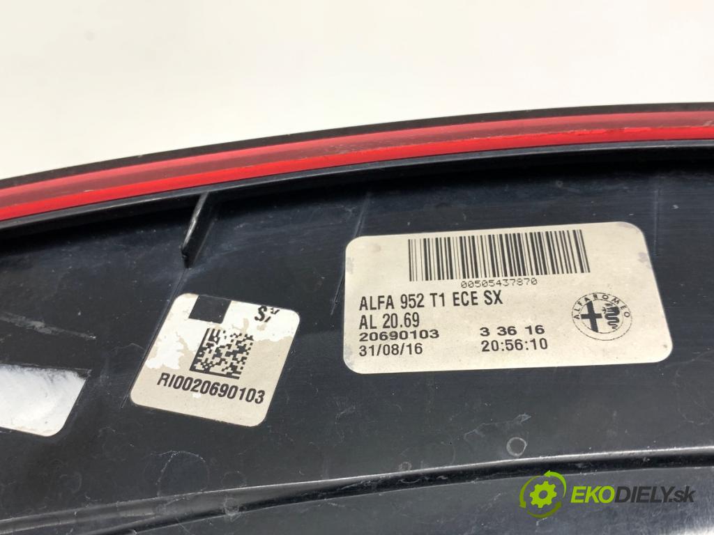 ALFA ROMEO GIULIA sedan 2016 147 kW 2.0 Super (952ABA25B) 1995 Svetlo ľavy zad 20690103
