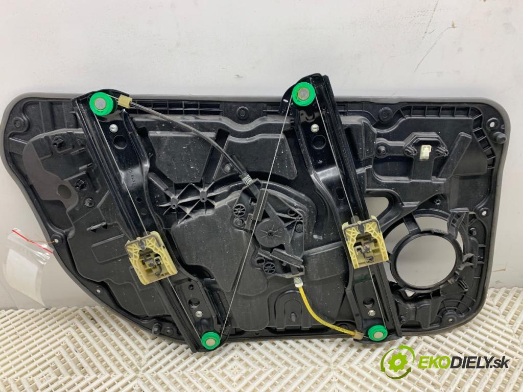 VOLVO V40 liftback 2014 110 kW D3 1984 Mechanizmus okna pravy predný 31276216