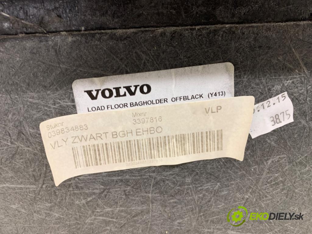 VOLVO XC60 I SUV 2016 140 kW D4 AWD 2400 KRYTINA: kufra