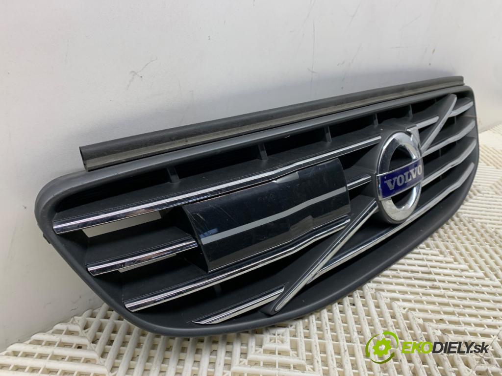VOLVO XC60 I SUV 2016 140 kW D4 AWD 2400 Mriežka maska (Mriežka predná (maska chladiča))