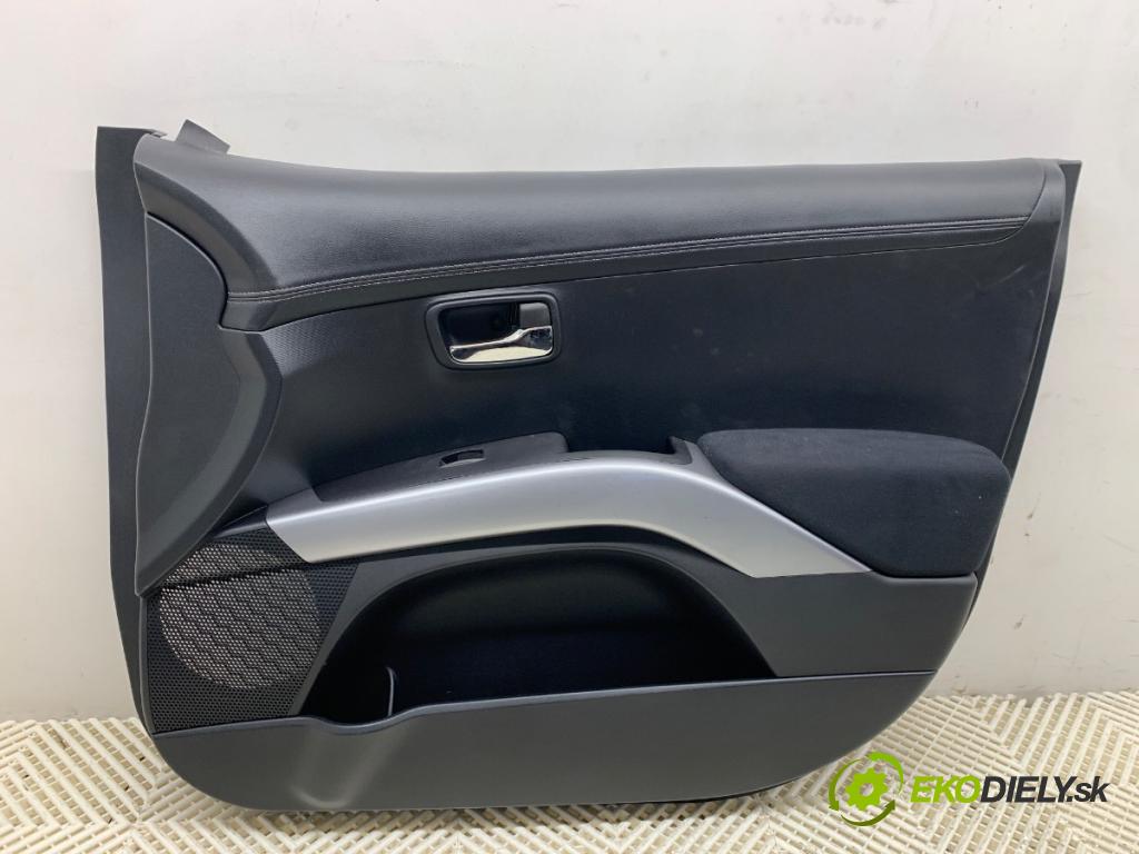 MITSUBISHI OUTLANDER II SUV 2010 130 kW 2.2 DI-D 4WD 2268 čalúnenie Dvere pravy predný 