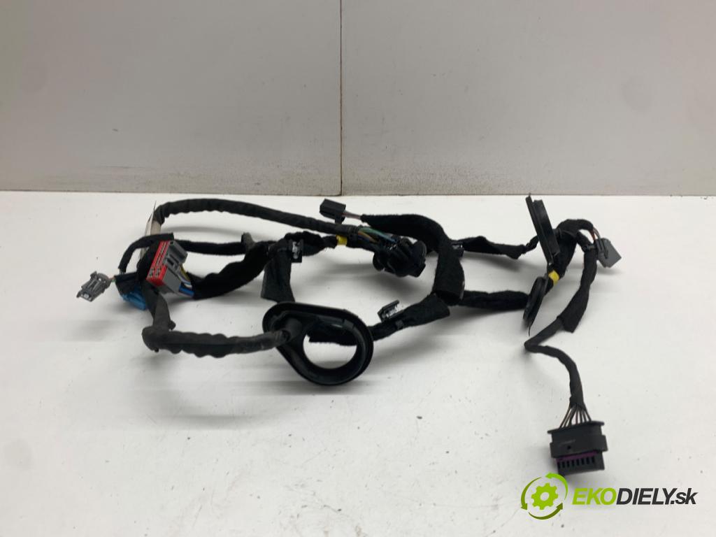 VOLVO V40 liftback 2014 110 kW D3 1984 Káblovačka Dvere zad ľavy 31313717