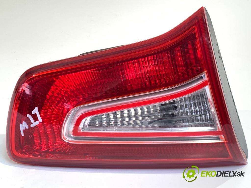 KIA SPORTAGE III SUV 2013 99 kW 1.6 GDI 1591 světlo levý zadní část vnitřní 92405-3W0