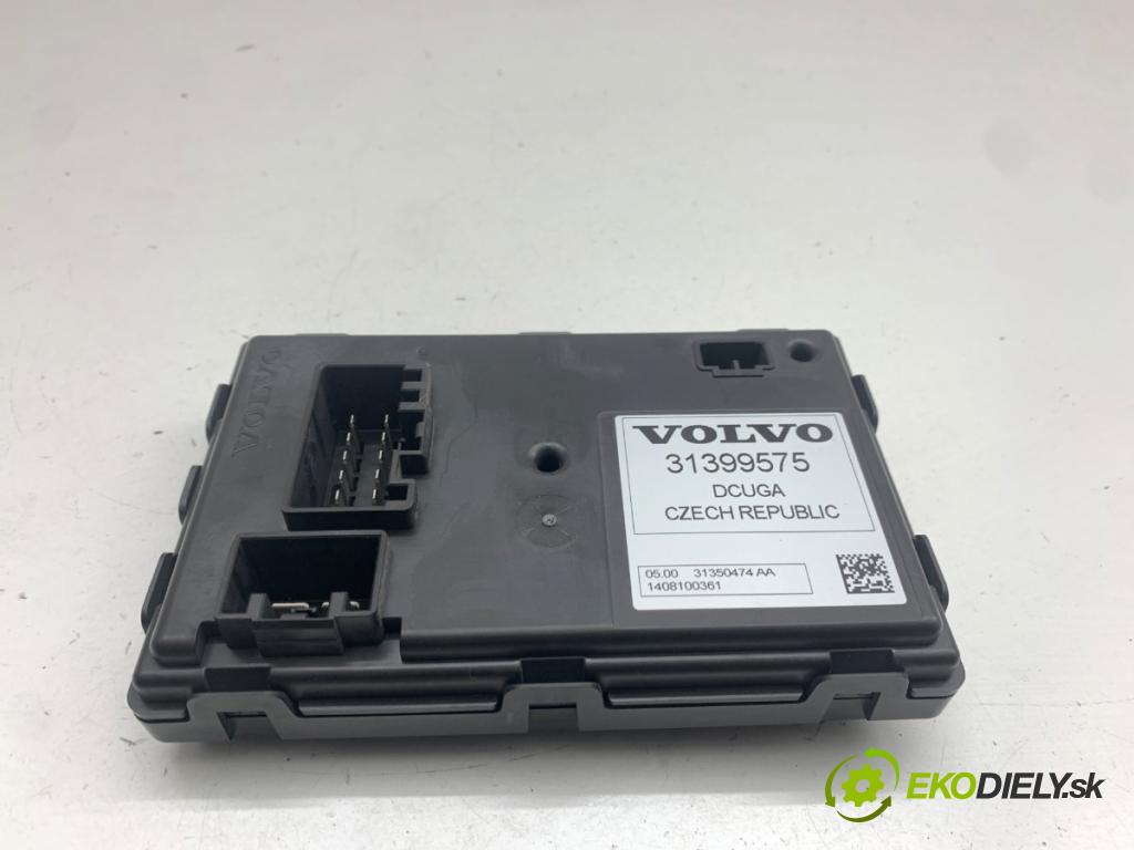 VOLVO V40 liftback 2014 110 kW D3 1984 modul tažného oka 31399575 (Řídící jednotka ostatní)