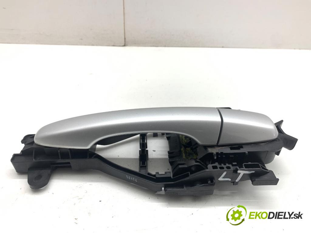 VOLVO V40 liftback 2014 110 kW D3 1984 Kľučka vonkajšia ľavy zad 31276168
