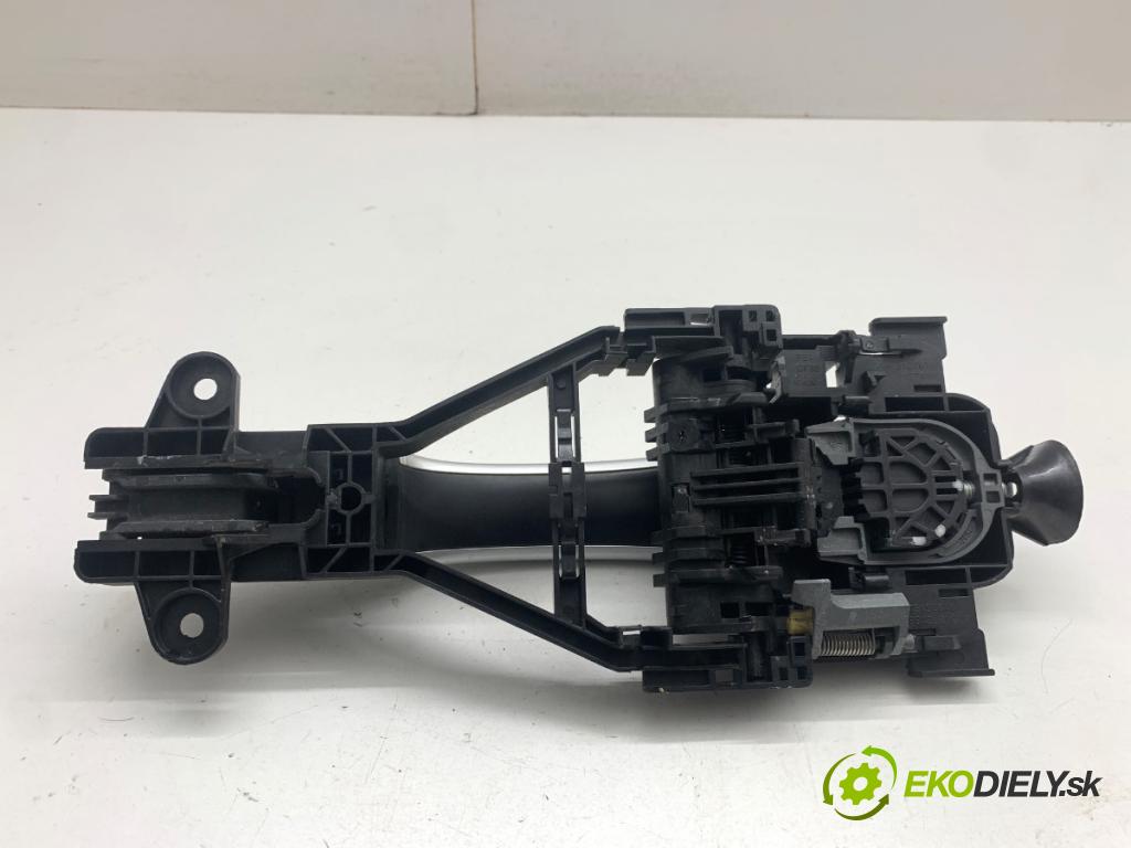 VOLVO V40 liftback 2014 110 kW D3 1984 Kľučka vonkajšia ľavy zad 31276168