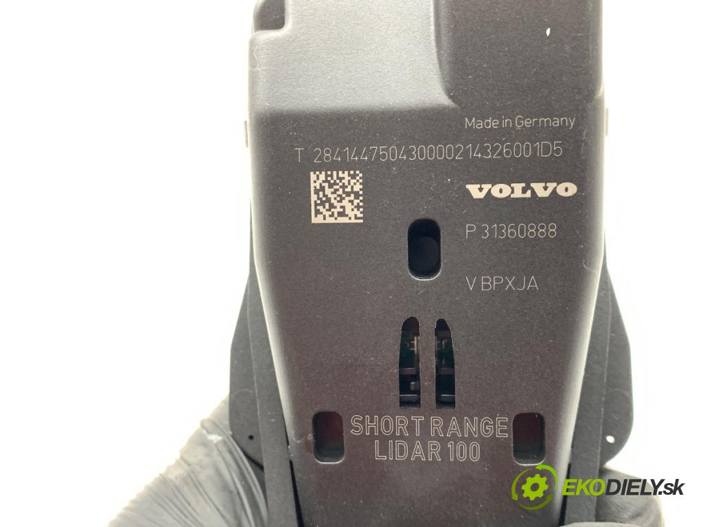 VOLVO V40 liftback 2014 110 kW D3 1984 snímač deště 31360888 (Snímač deště)