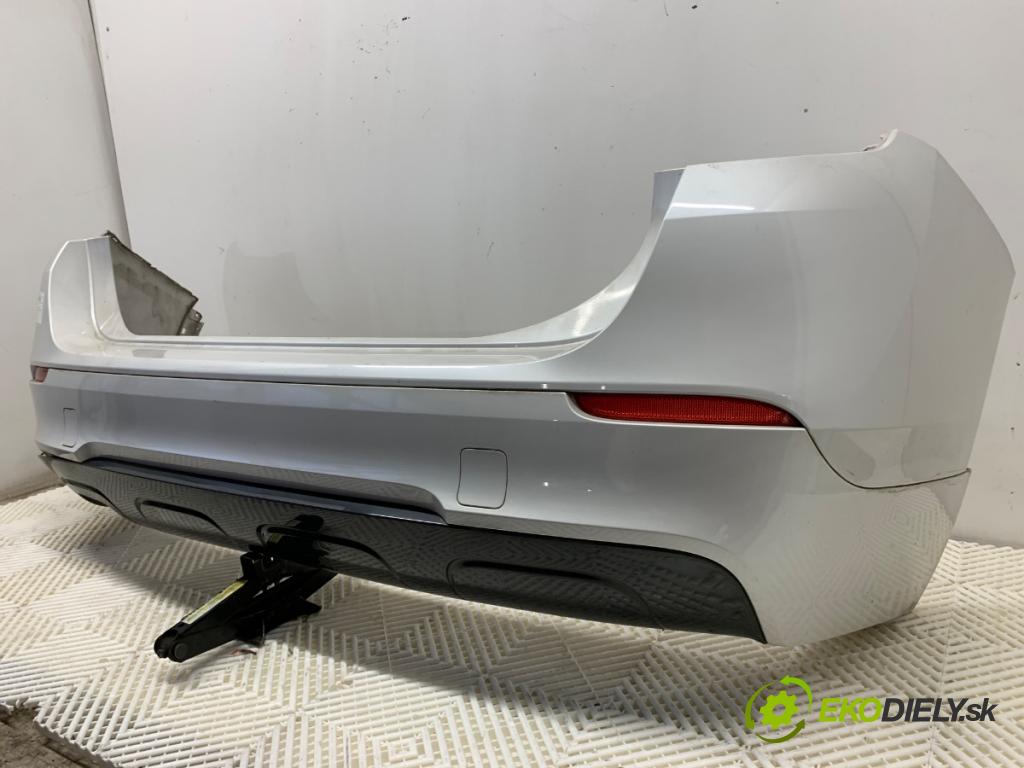 BMW E84 SUV 2013 180 kW xDrive 28 i 1997 Nárazník zad