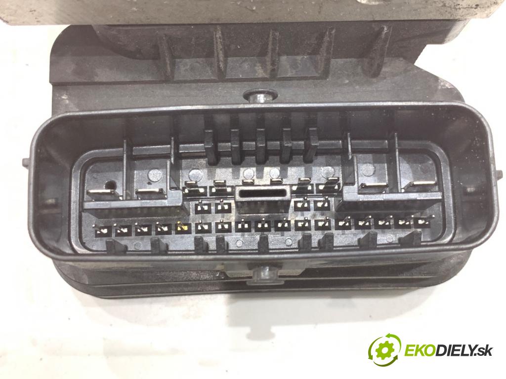 TOYOTA COROLLA E21 sedan 2020 72 kW 1.8 VVTi Hybrid (ZWE211, MZEA12) 1798 Pumpa ABS 44510-12600 (Pumpa ABS)