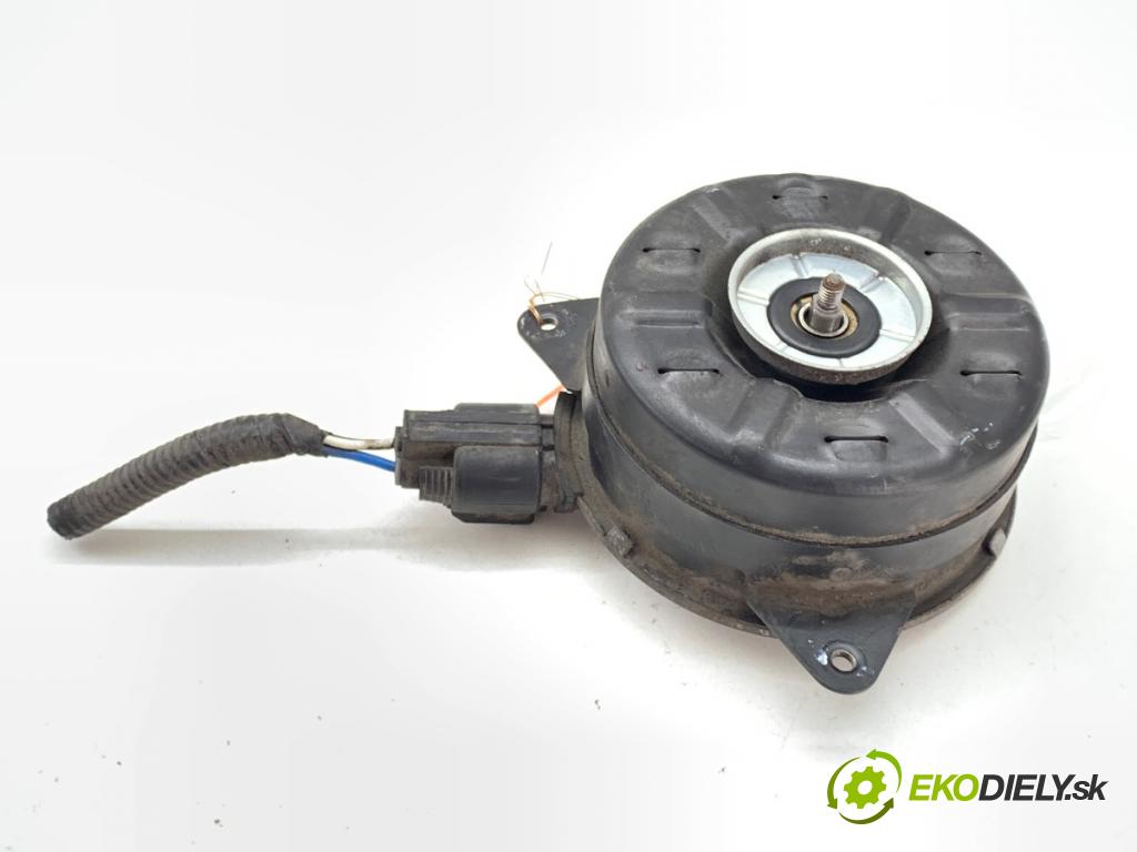 TOYOTA COROLLA E21 sedan 2020 72 kW 1.8 VVTi Hybrid (ZWE211, MZEA12) 1798 Motor ventilátora chladiča 16363-0T200