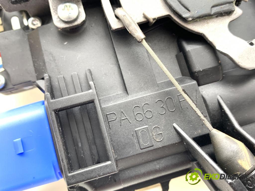 VW TOURAN nadwozie wielkoprzestrzenne (MPV) 2014 77 kW 1.6 TDI 1598 zámok Dvere ľavy predný