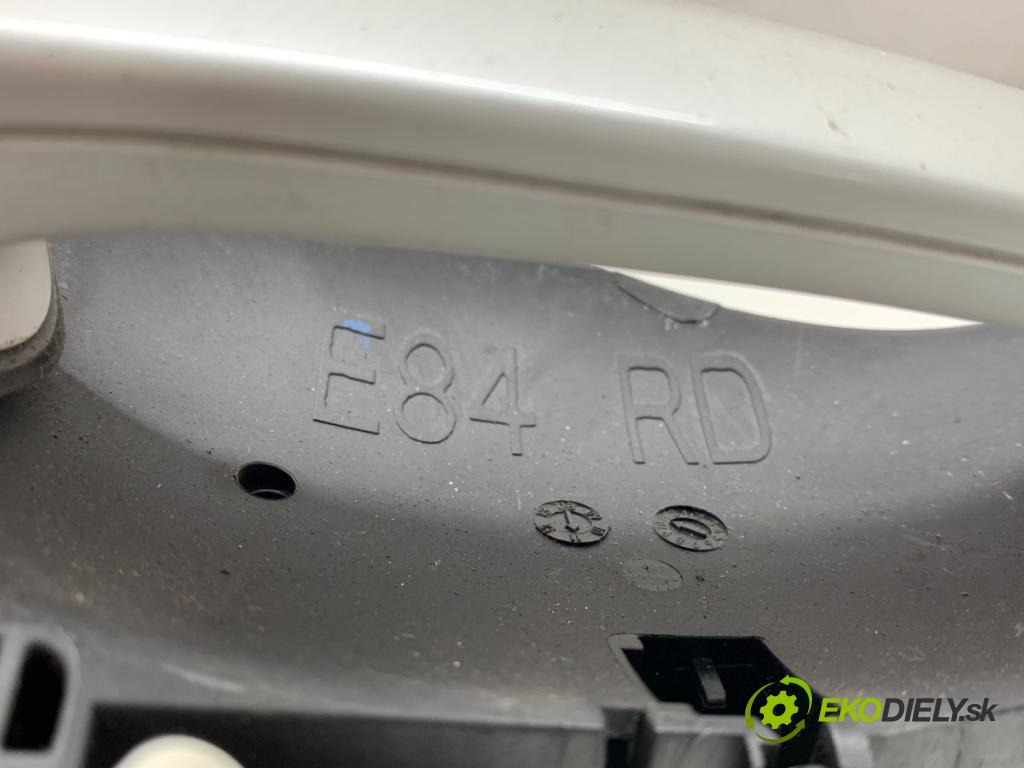 BMW E84 SUV 2013 180 kW xDrive 28 i 1997 klika vnejší pravý zadní část