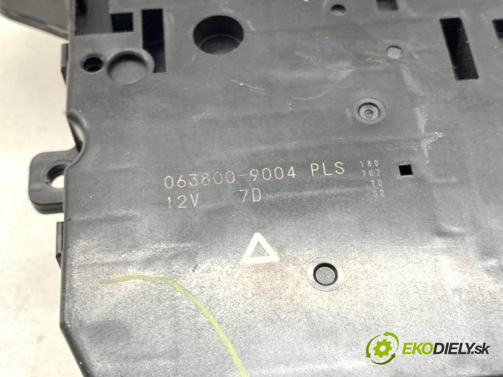 TOYOTA COROLLA E21 sedan 2020 72 kW 1.8 VVTi Hybrid (ZWE211, MZEA12) 1798 motor topení 063800-9004