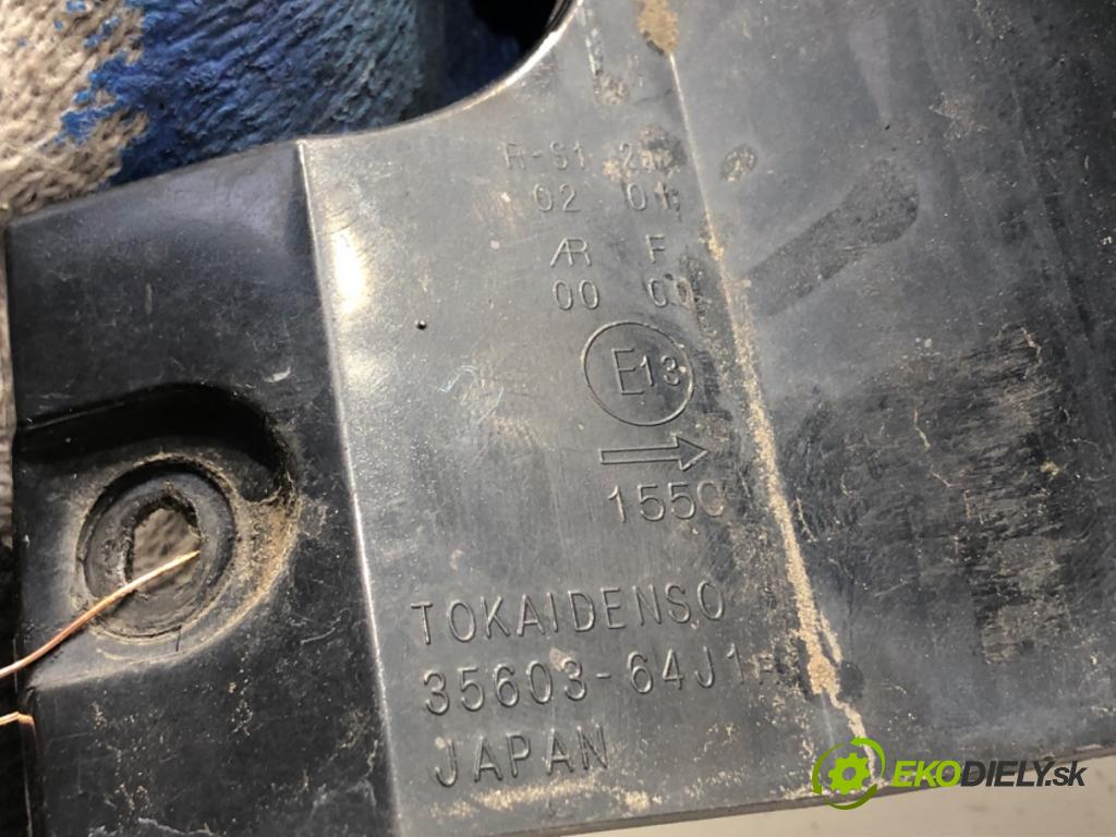 SUZUKI GRAND VITARA II samochód terenowy zamknięty 2006 95 kW 1.9 DDiS Napęd na wszystkie koła (JT419, TD44, JB419WD,... 1870 Svetlo pravy zad 35603-64J1
