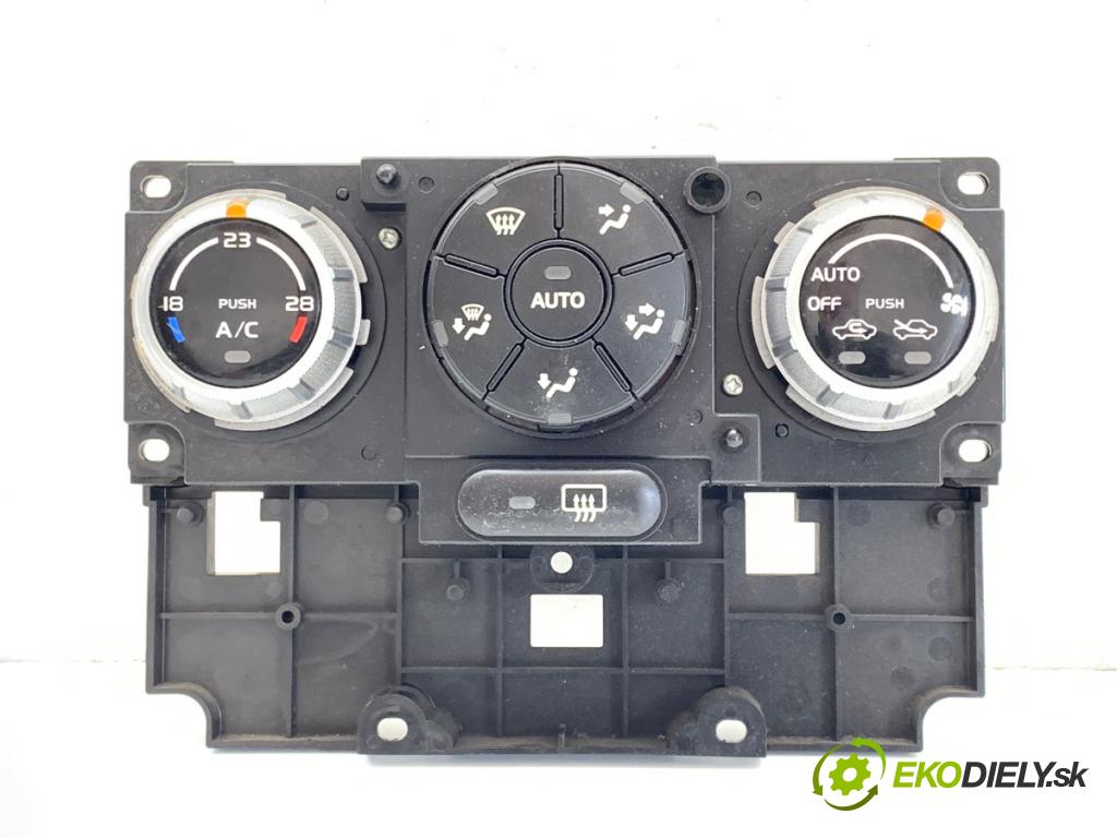 SUZUKI GRAND VITARA II samochód terenowy zamknięty 2006 95 kW 1.9 DDiS Napęd na wszystkie koła (JT419, TD44, JB419WD,... 1870 Panel ovládania kúrenia 39510-65JD1 (Prepínacie páčky pod volantom)
