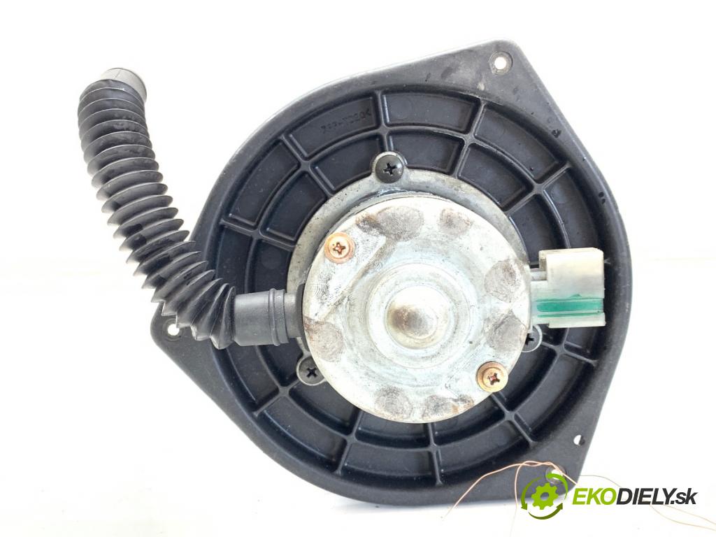 SUZUKI GRAND VITARA II samochód terenowy zamknięty 2006 95 kW 1.9 DDiS Napęd na wszystkie koła (JT419, TD44, JB419WD,... 1870 ventilátor kúrenia CSA431D207B