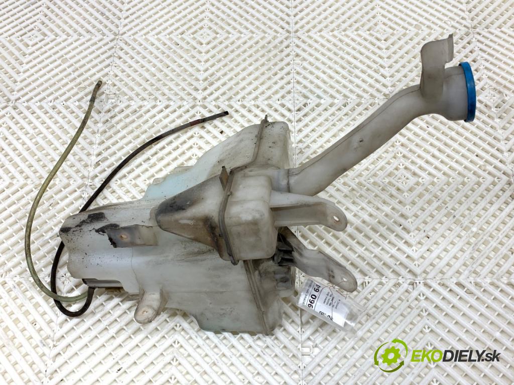 SUZUKI GRAND VITARA II samochód terenowy zamknięty 2006 95 kW 1.9 DDiS Napęd na wszystkie koła (JT419, TD44, JB419WD,... 1870 Nádržka ostrekovačov 