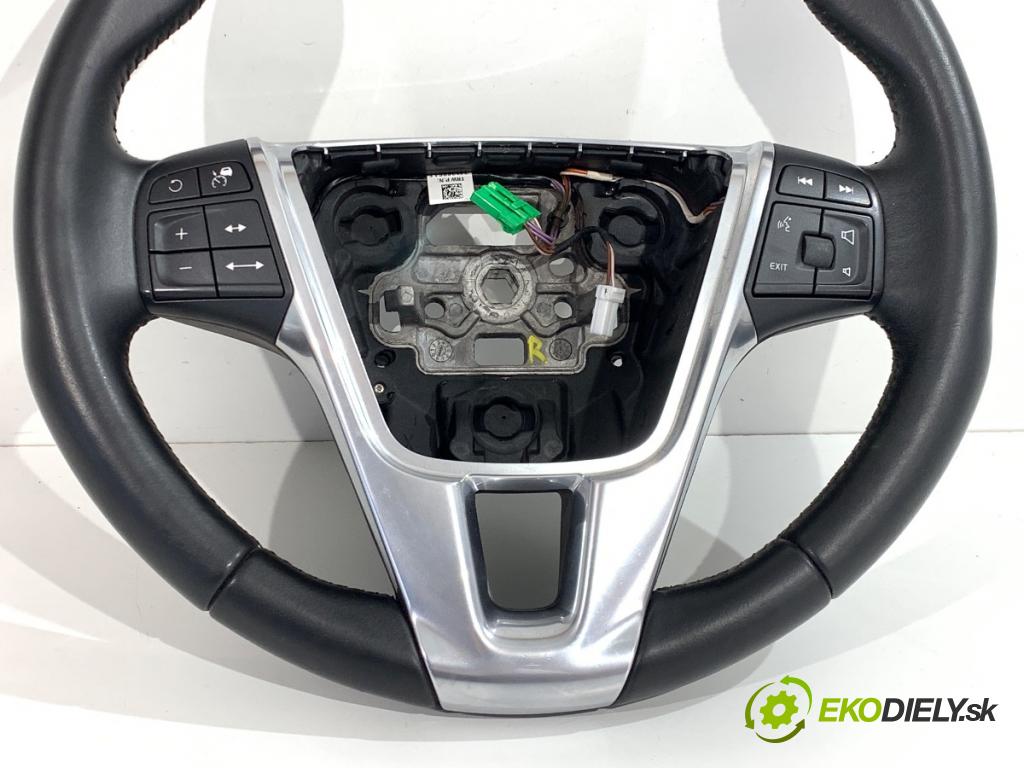 VOLVO XC60 I SUV 2016 140 kW D4 AWD 2400 Volant P31455089 (Volant)