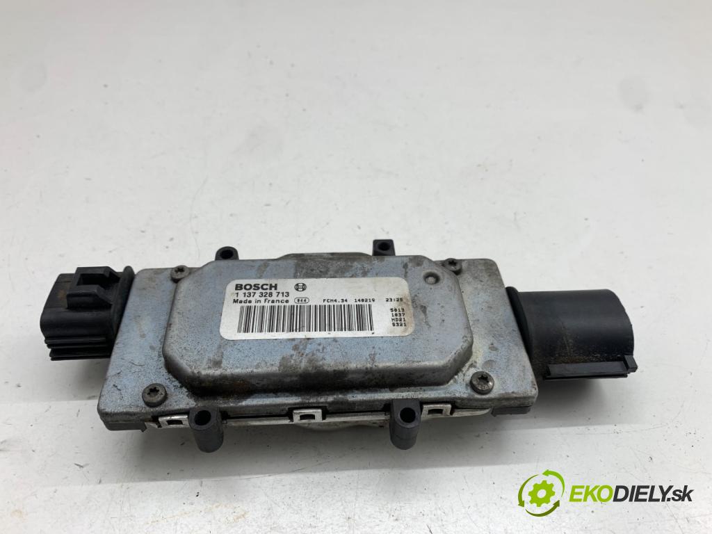 VOLVO V40 liftback 2014 110 kW D3 1984 Modul ventilátora 1137328713