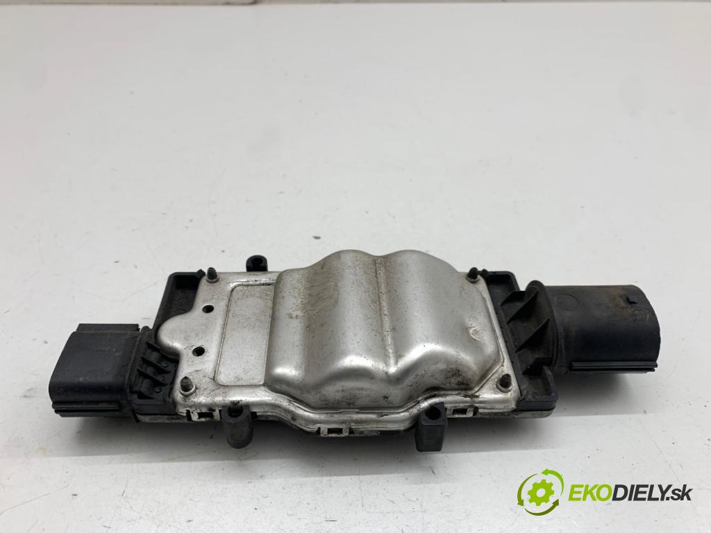 VOLVO V40 liftback 2014 110 kW D3 1984 Modul ventilátora 1137328713