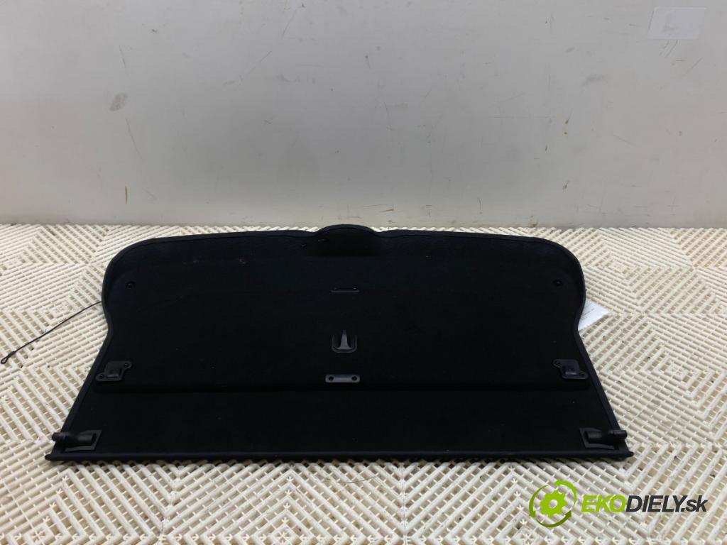 AUDI A3 8P liftback 2010 92 kW 1.4 TFSI 1390 Pláto zad