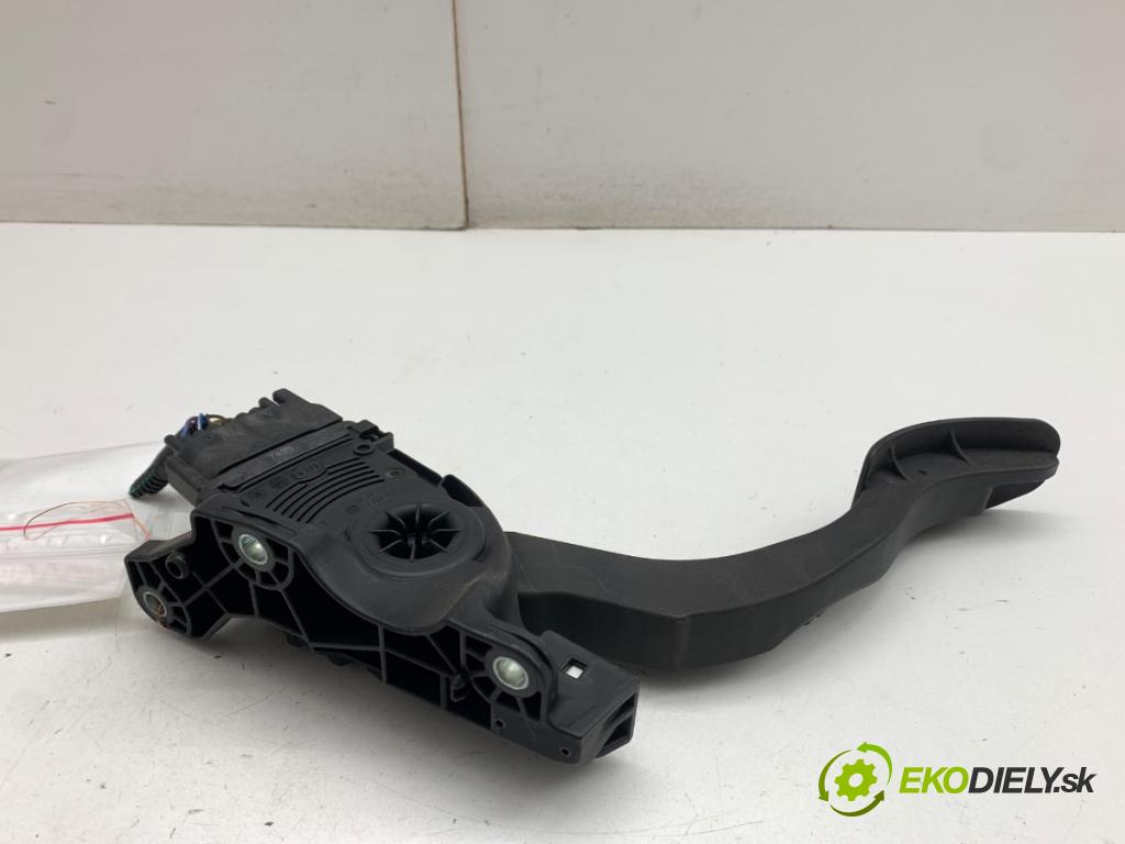 VOLVO XC60 I SUV 2016 140 kW D4 AWD 2400 Potenciometer plynu 31329058 (Potenciometer plynového pedálu)