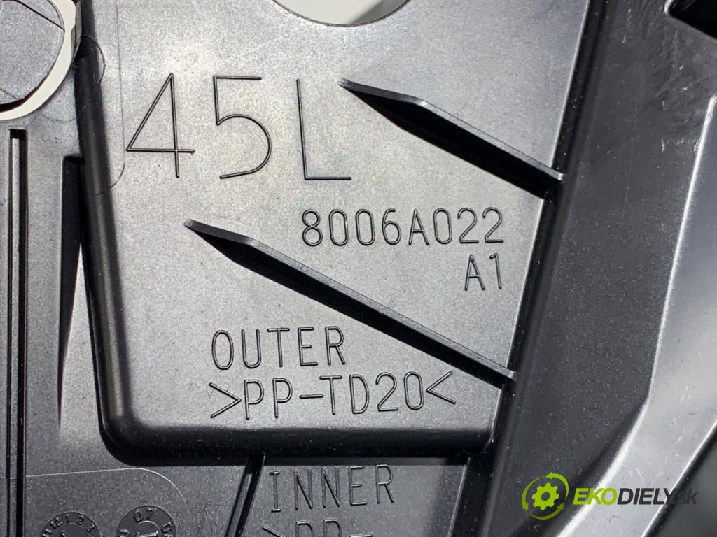 MITSUBISHI OUTLANDER II SUV 2010 130 kW 2.2 DI-D 4WD 2268 Priehradka, kastlík spolujazdca 8006A022 (Priehradka (kastlík))