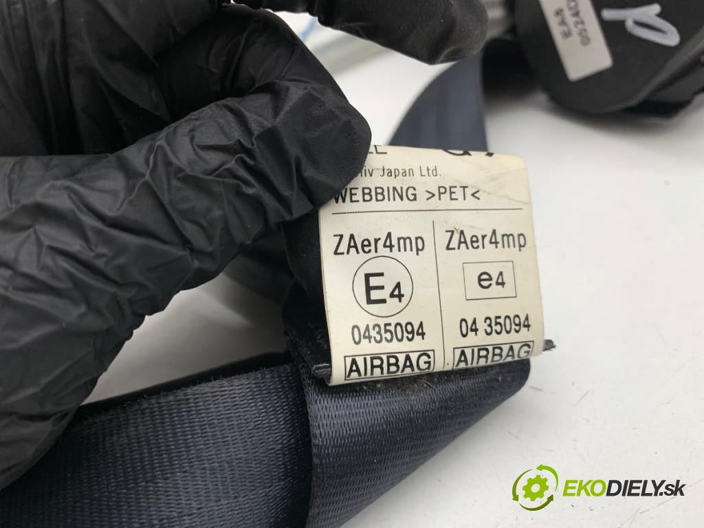 MITSUBISHI OUTLANDER II SUV 2010 130 kW 2.2 DI-D 4WD 2268 držák bezpečnost levý přední část 6091404